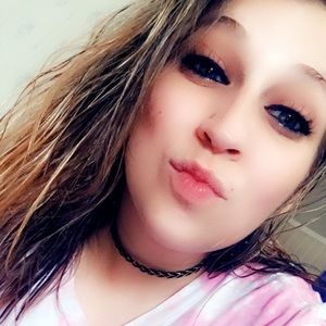 Meet your Posher, Mallory